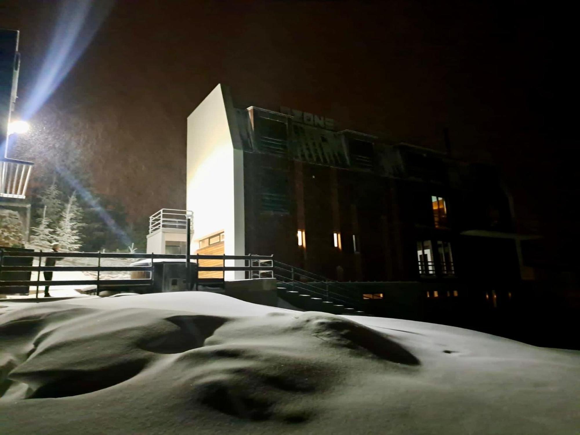 Lodge Ozone